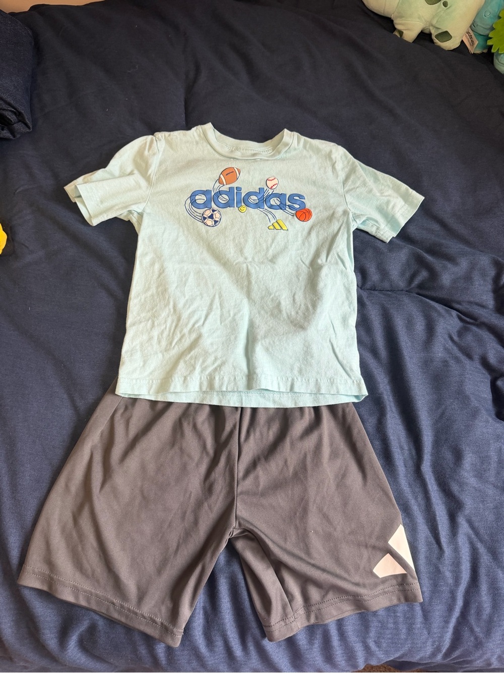 adidas Light Mint Green Kids Short Sleeve Tee with Sport Graphic